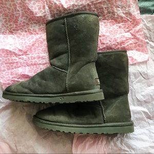Brown Classic Short Ugg Boots